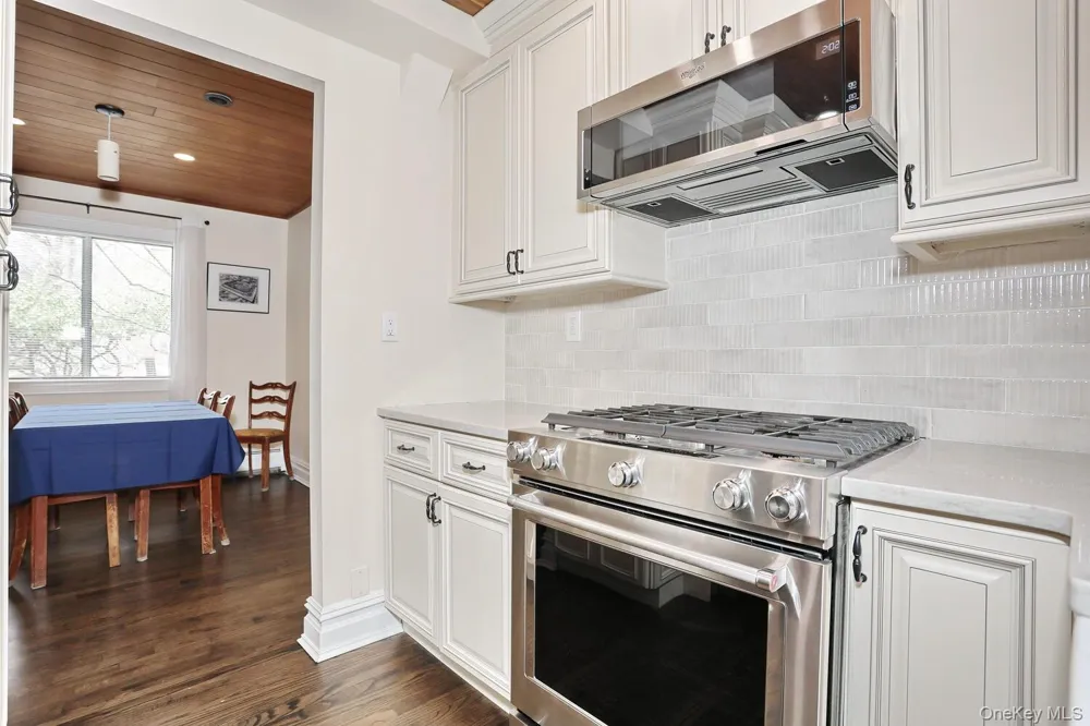 68 Hickory Hill Lane Tappan, NY 10983