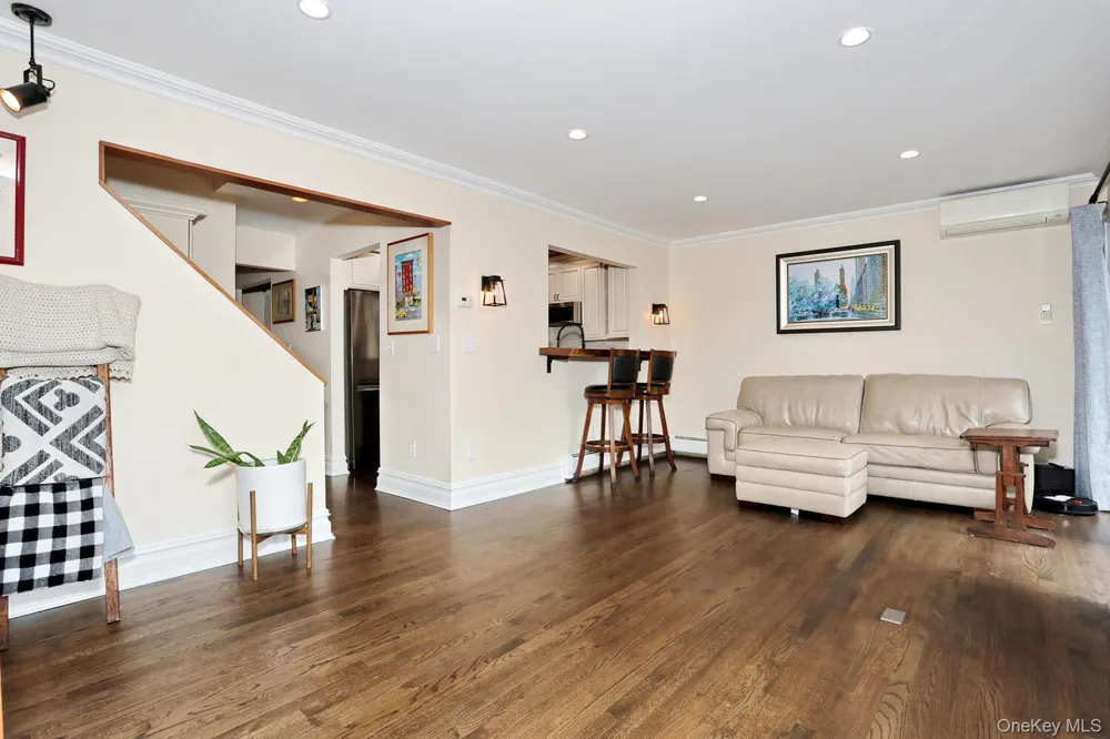 68 Hickory Hill Lane Tappan, NY 10983