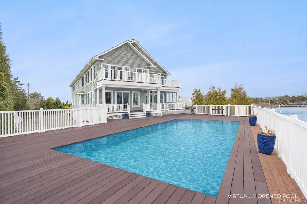 176 Beach Lane Westhampton Beach, NY 11978