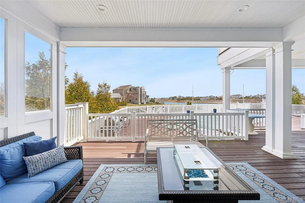 176 Beach Lane Westhampton Beach, NY 11978