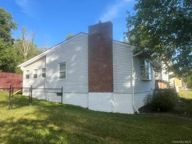 5 Verplanck Avenue Hopewell Junction, NY 12533