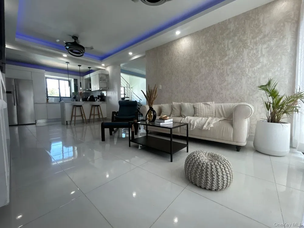 Av. Hermanos Gutierrez 2 #J4 Call Listing Agent, NY 51000