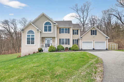 30 Meadowood Lane