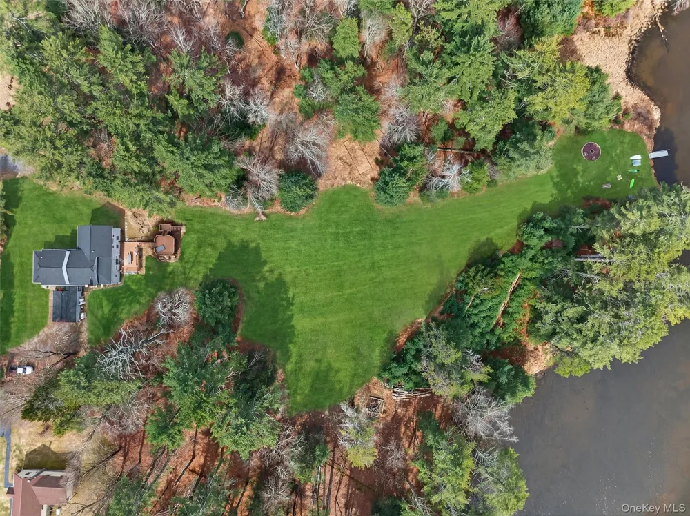 86 Beaver Brook Road Yulan, NY 12764