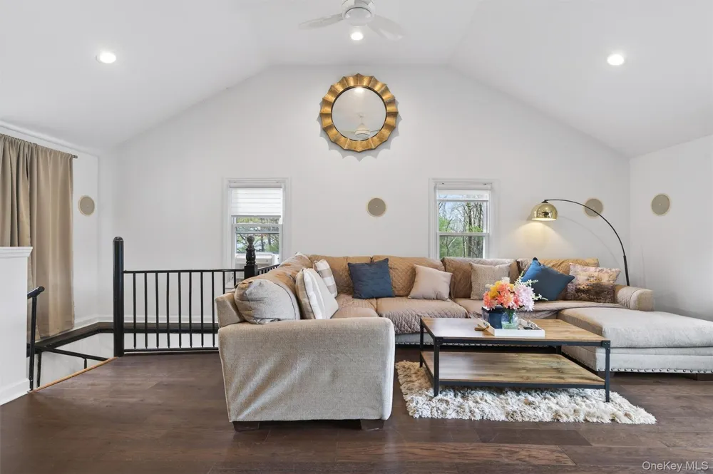 86 Beaver Brook Road Yulan, NY 12764
