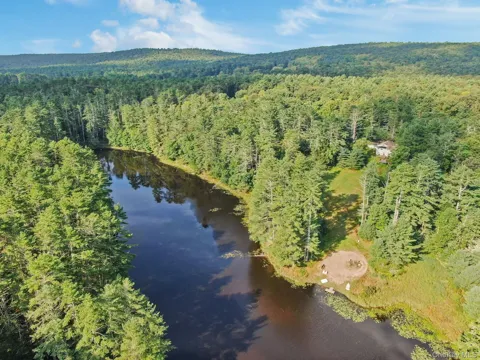 86 Beaver Brook Road