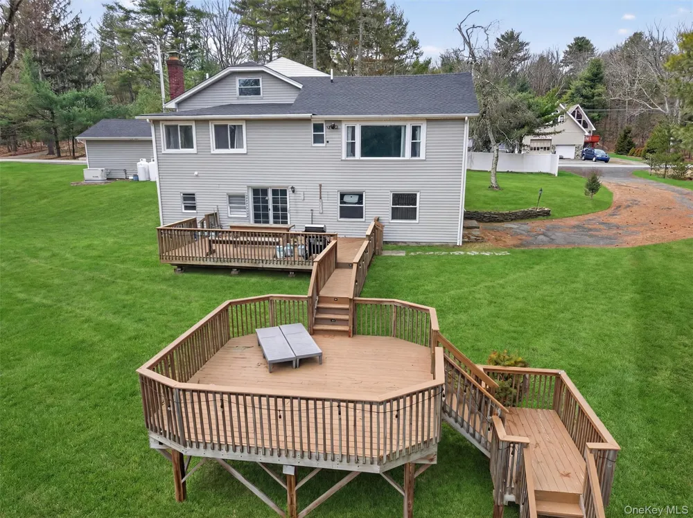 86 Beaver Brook Road Yulan, NY 12764