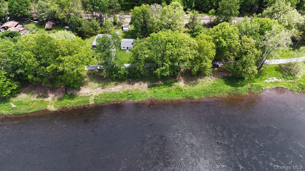 860 River Road Callicoon, NY 12723