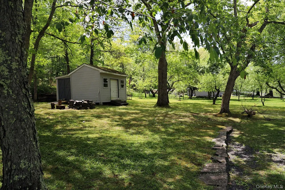 860 River Road Callicoon, NY 12723