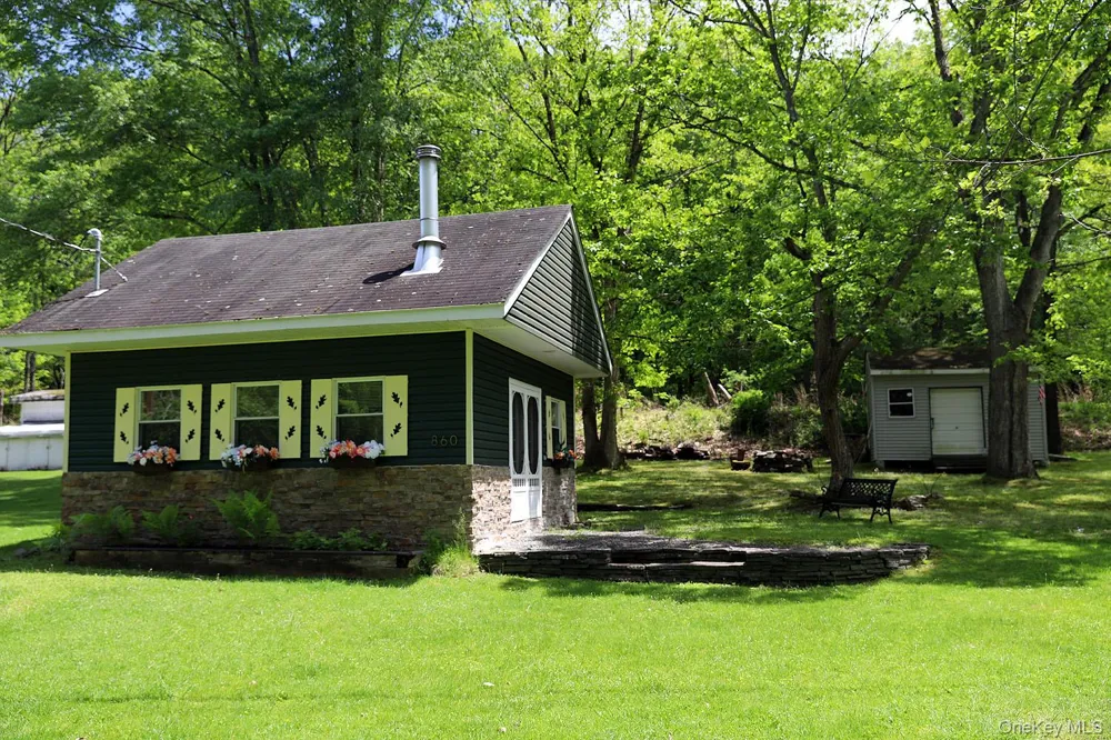 860 River Road Callicoon, NY 12723