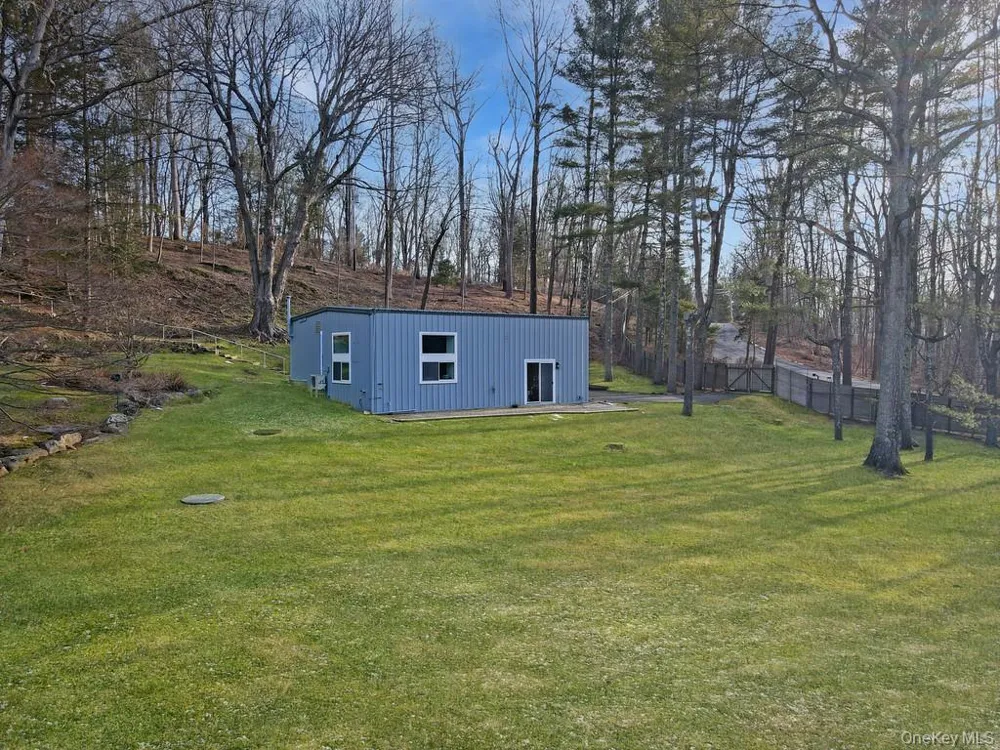 54 Cross Pond Road Pound Ridge, NY 10576