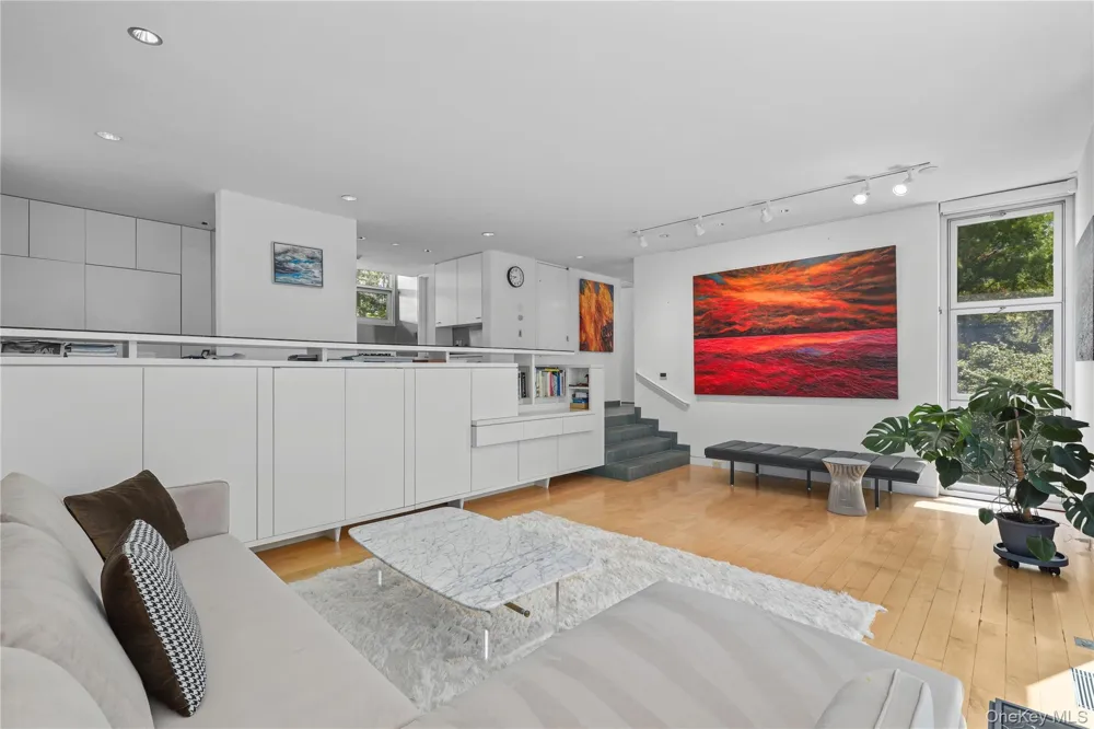 54 Cross Pond Road Pound Ridge, NY 10576