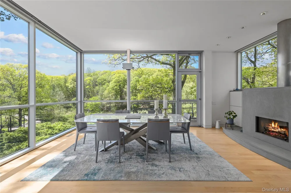 54 Cross Pond Road Pound Ridge, NY 10576