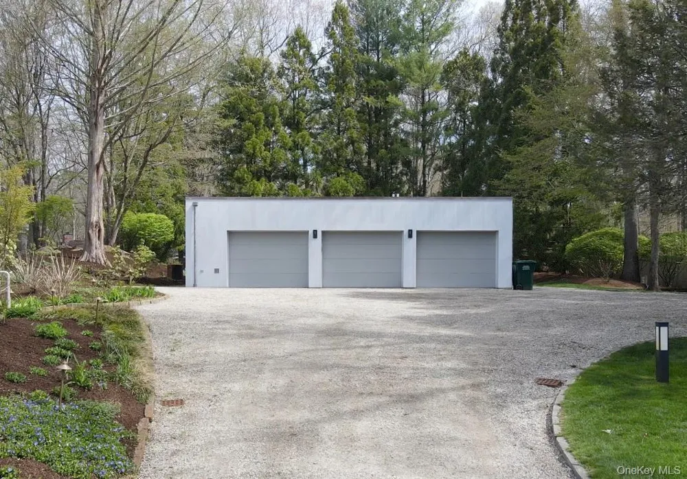 54 Cross Pond Road Pound Ridge, NY 10576