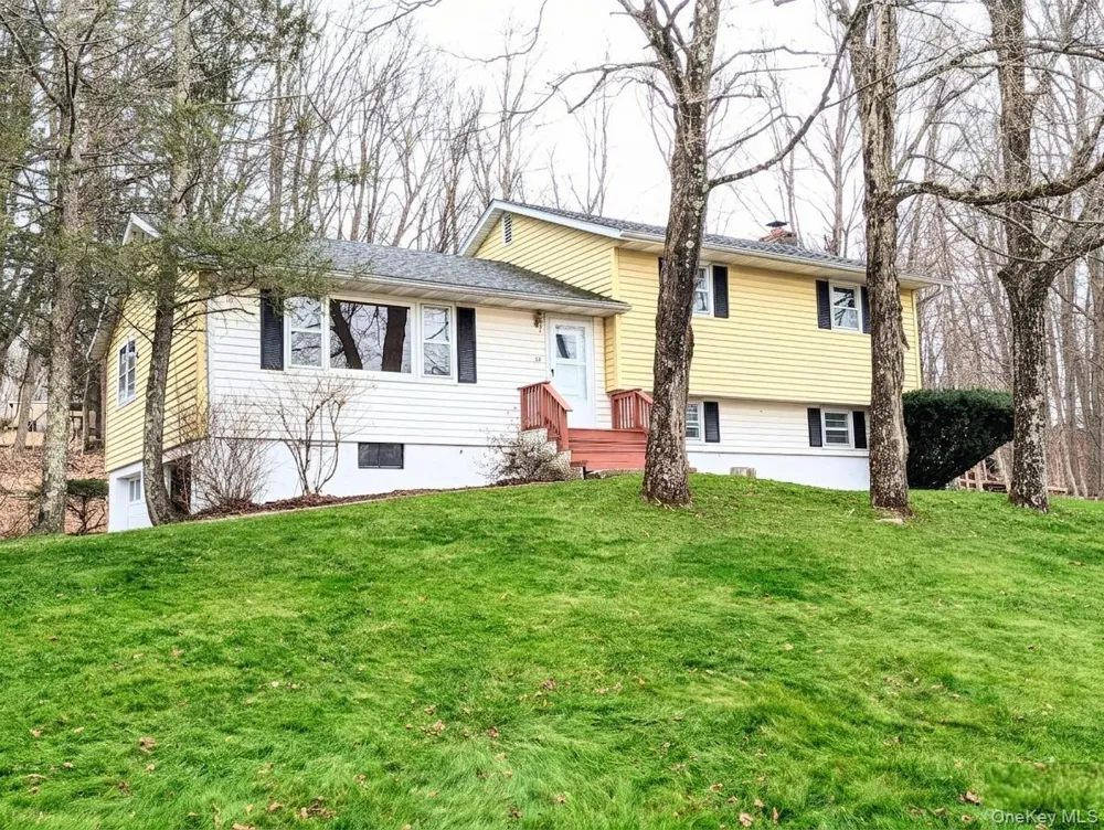22 Prospect Street Staatsburg, NY 12580