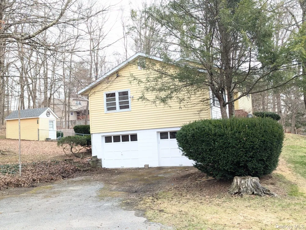 22 Prospect Street Staatsburg, NY 12580