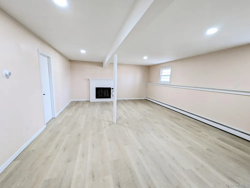 22 Prospect Street Staatsburg, NY 12580