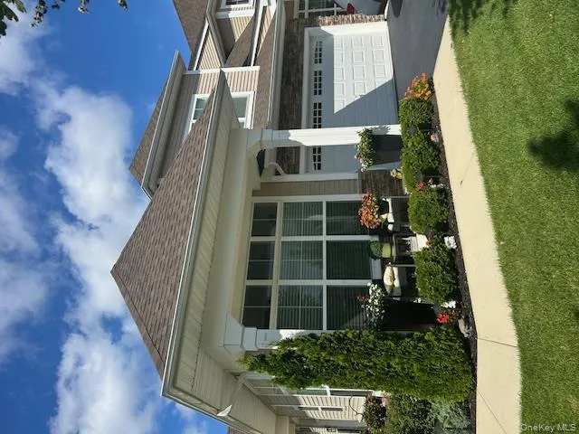 191 Belmont Circle Yaphank, NY 11980