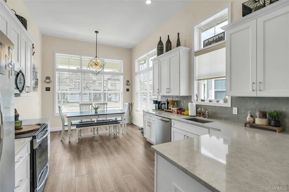 191 Belmont Circle Yaphank, NY 11980
