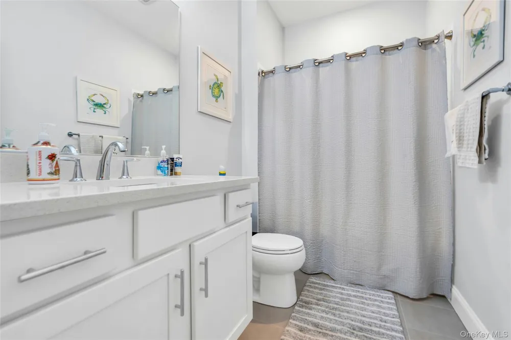191 Belmont Circle Yaphank, NY 11980