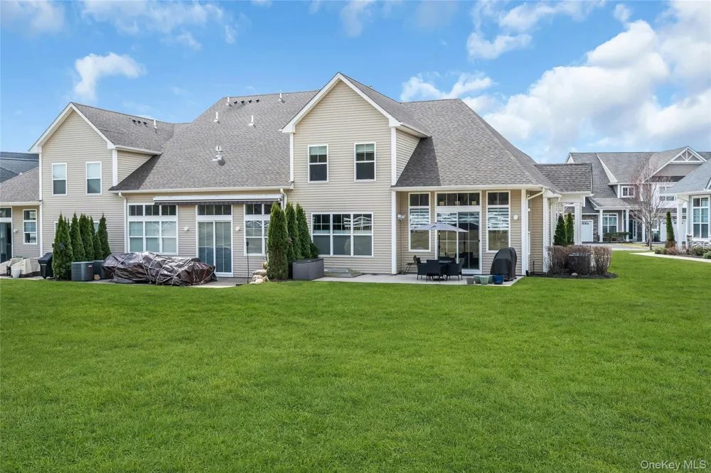 191 Belmont Circle Yaphank, NY 11980