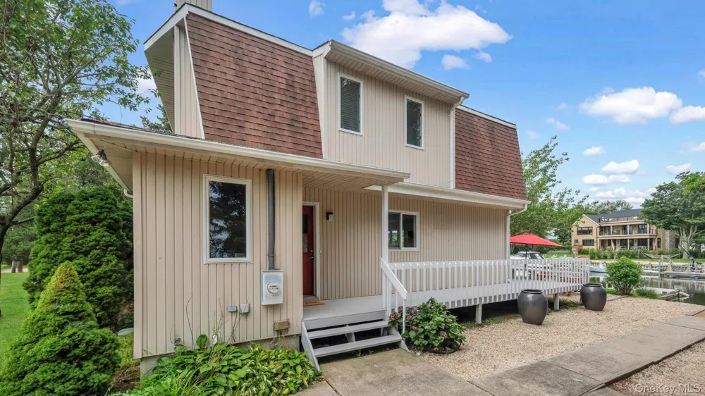 470 Windy Point Lane Southold, NY 11971