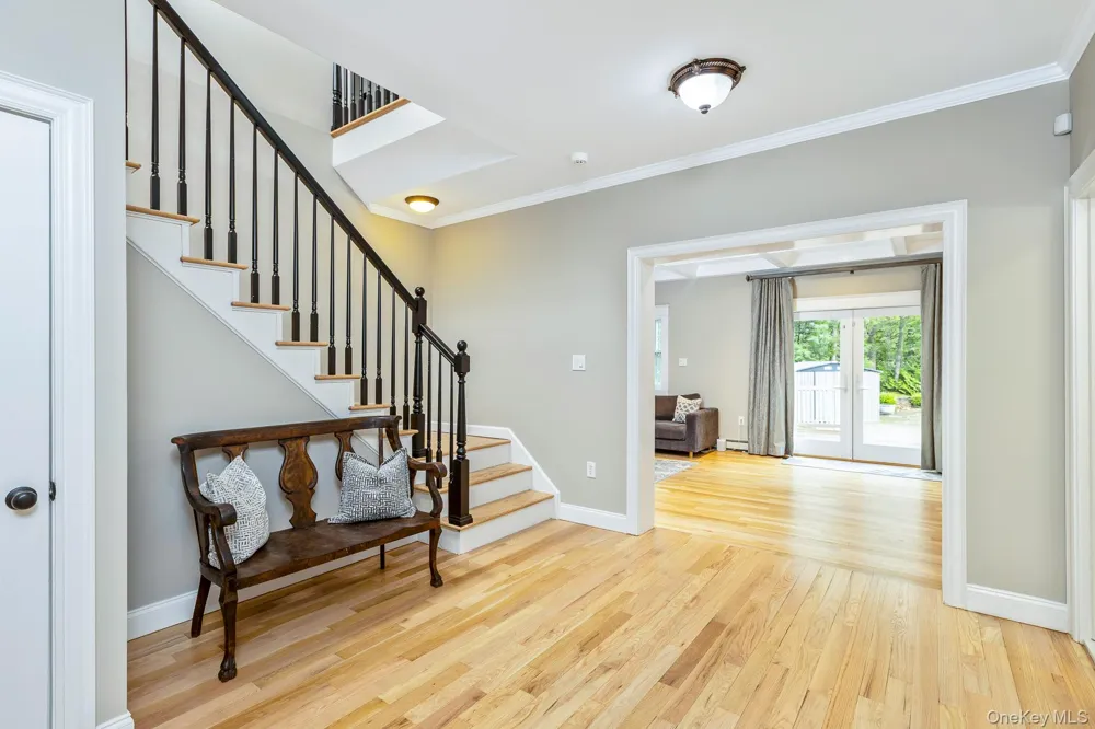 26 Box Tree Road East Quogue, NY 11942