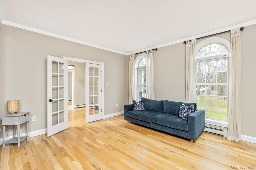 26 Box Tree Road East Quogue, NY 11942