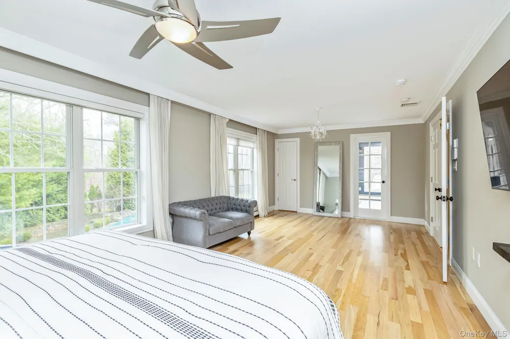26 Box Tree Road East Quogue, NY 11942