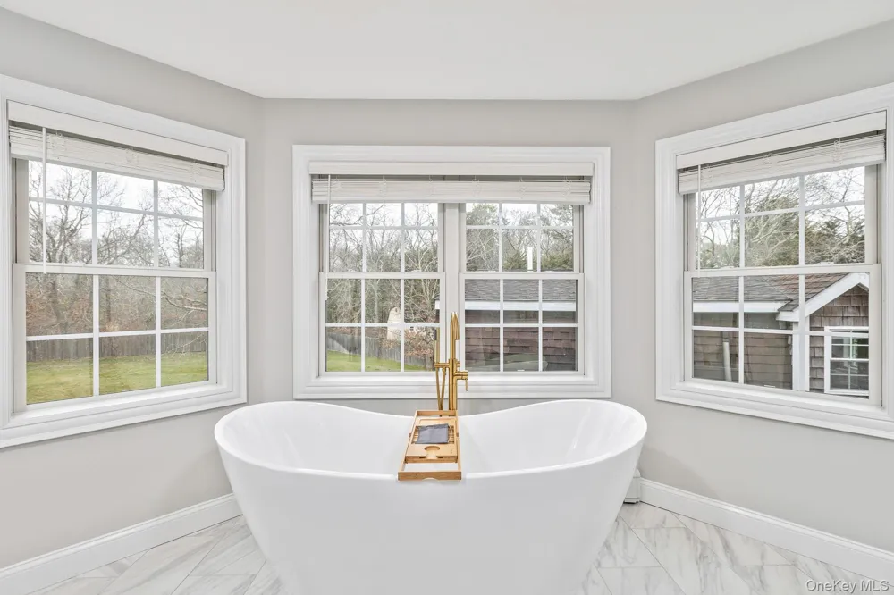 26 Box Tree Road East Quogue, NY 11942