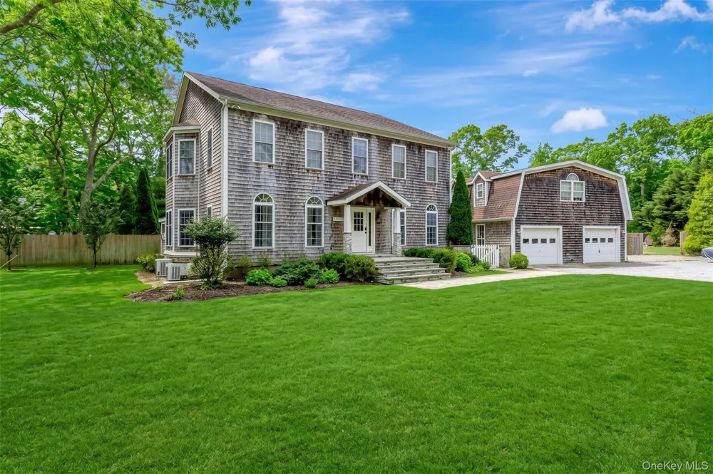 26 Box Tree Road East Quogue, NY 11942