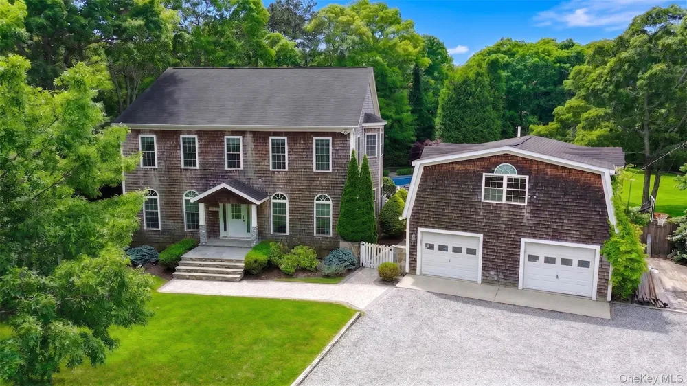 26 Box Tree Road East Quogue, NY 11942