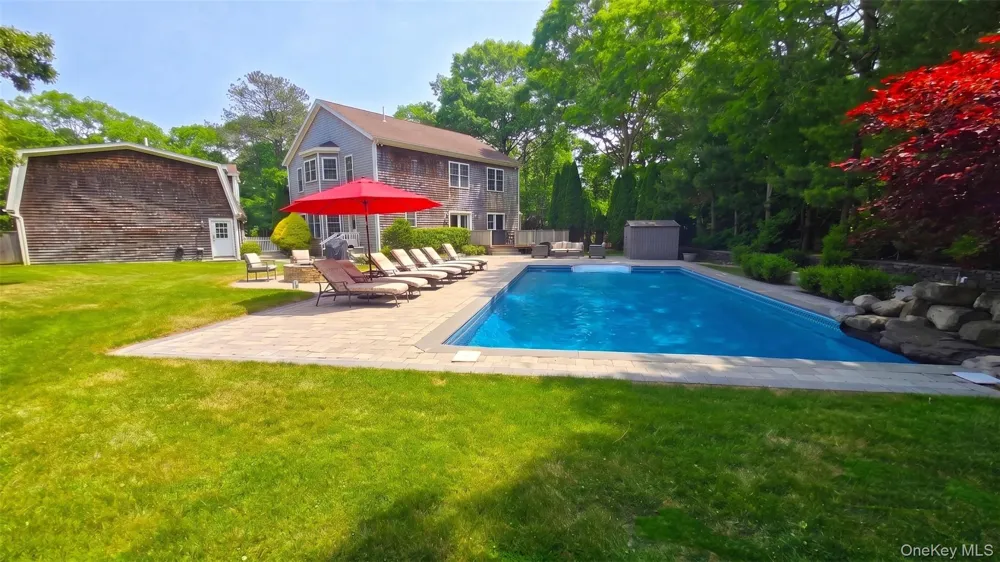 26 Box Tree Road East Quogue, NY 11942