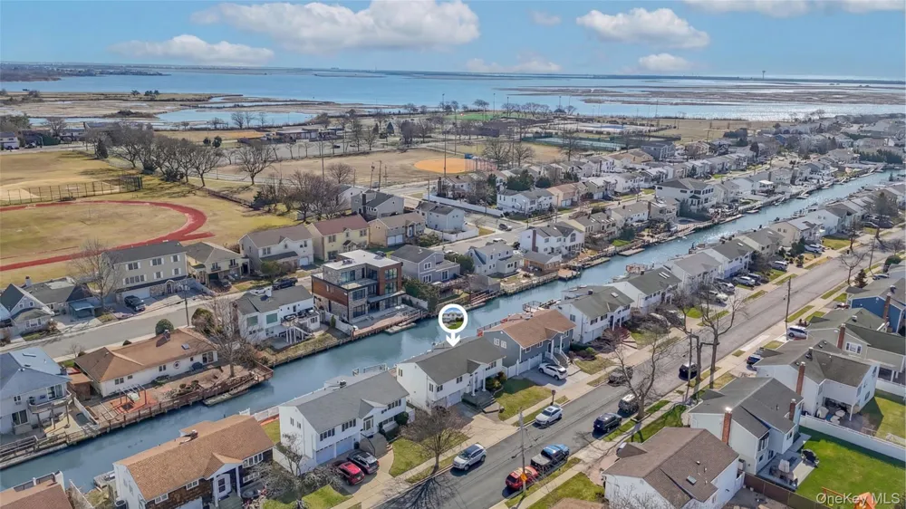 3727 Oceanside Road E Oceanside, NY 11572