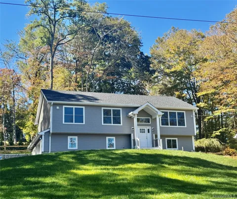 4 Webster Place
