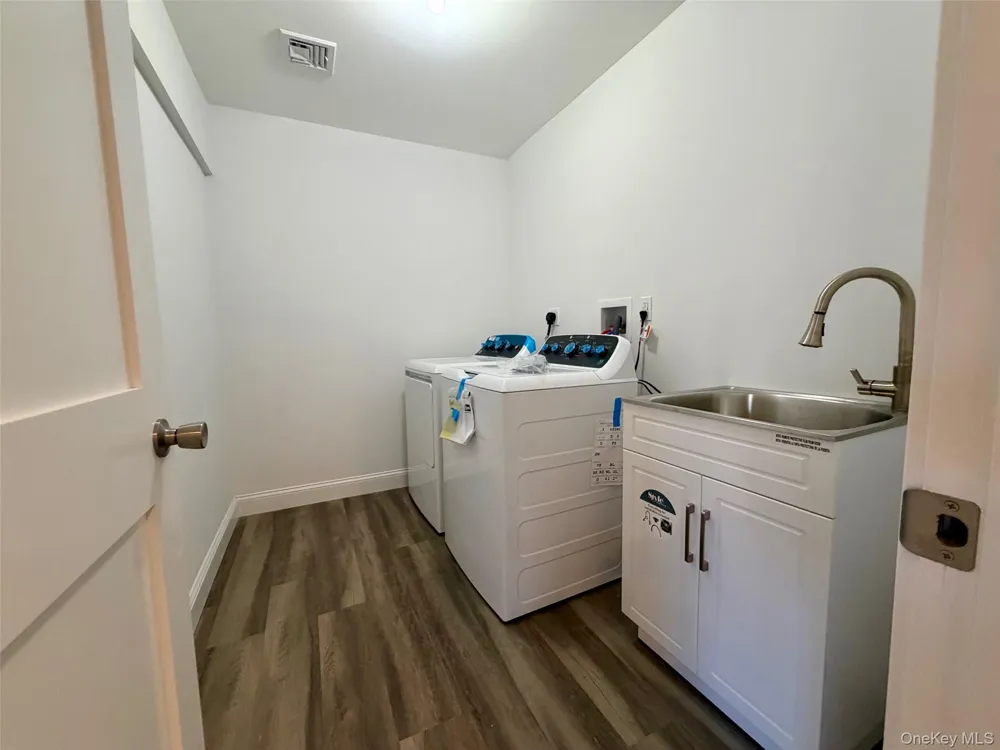 4 Webster Place Patterson, NY 12563