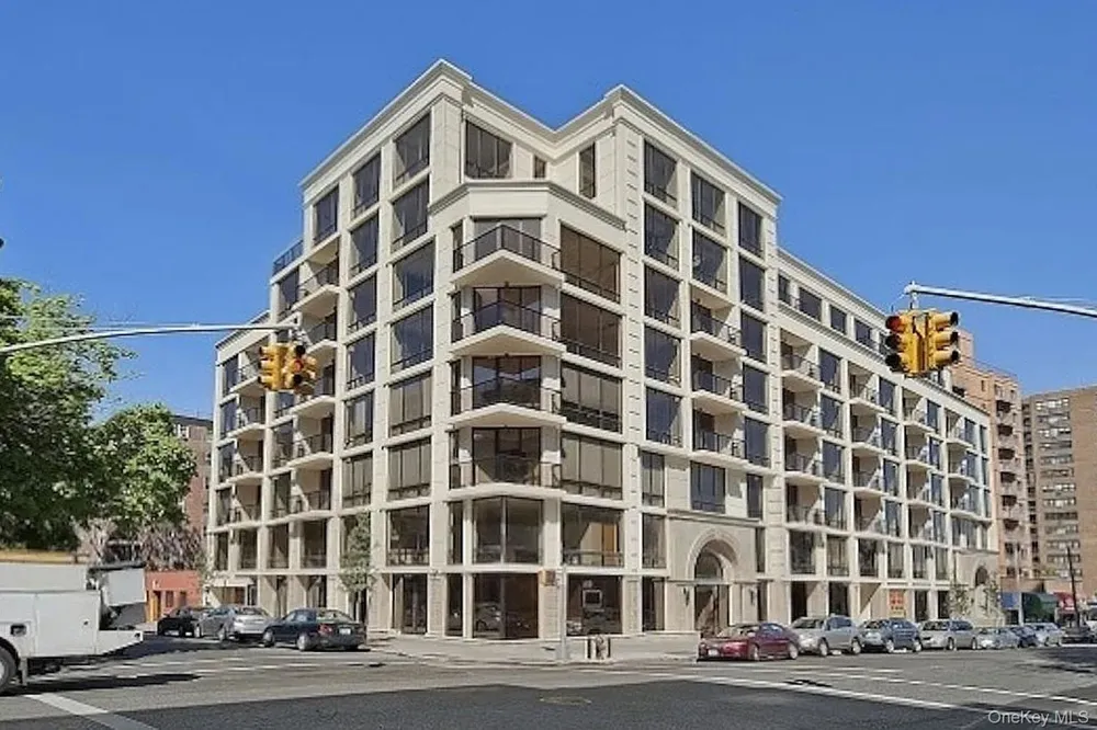 63-36 99th street  #4H Rego Park, NY 11374