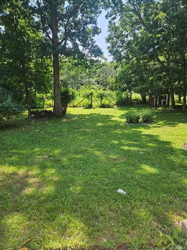 290 Gull Pond Lane Greenport, NY 11944