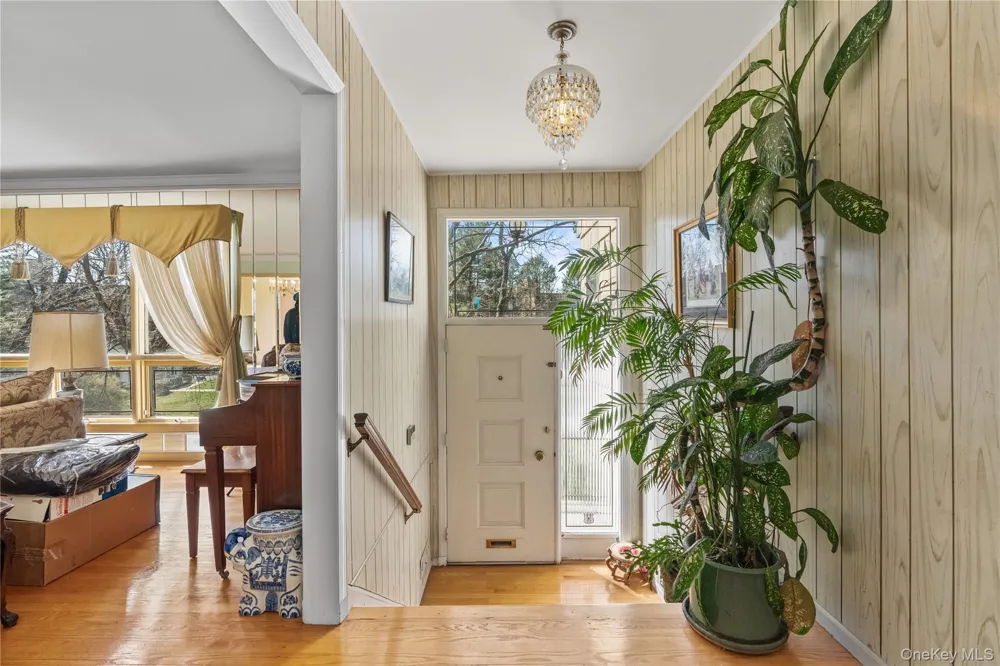 18 Devon Road Bronxville, NY 10708