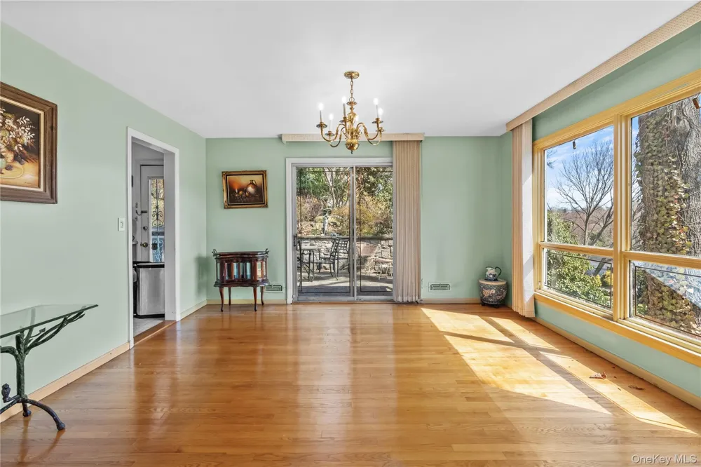 18 Devon Road Bronxville, NY 10708