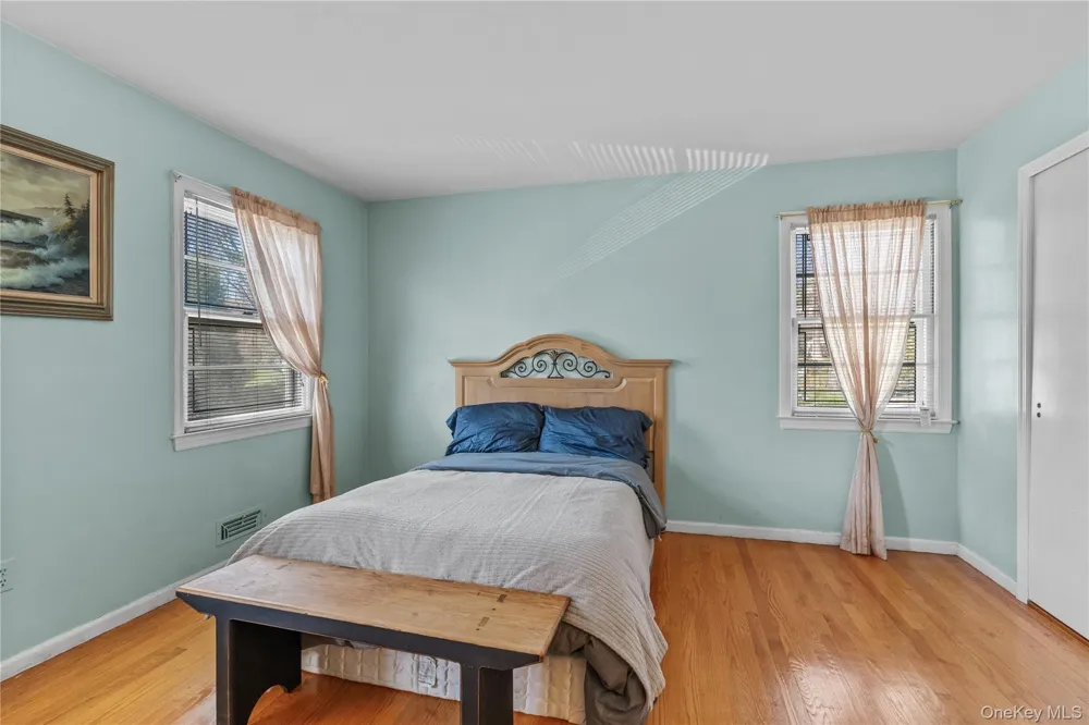 18 Devon Road Bronxville, NY 10708
