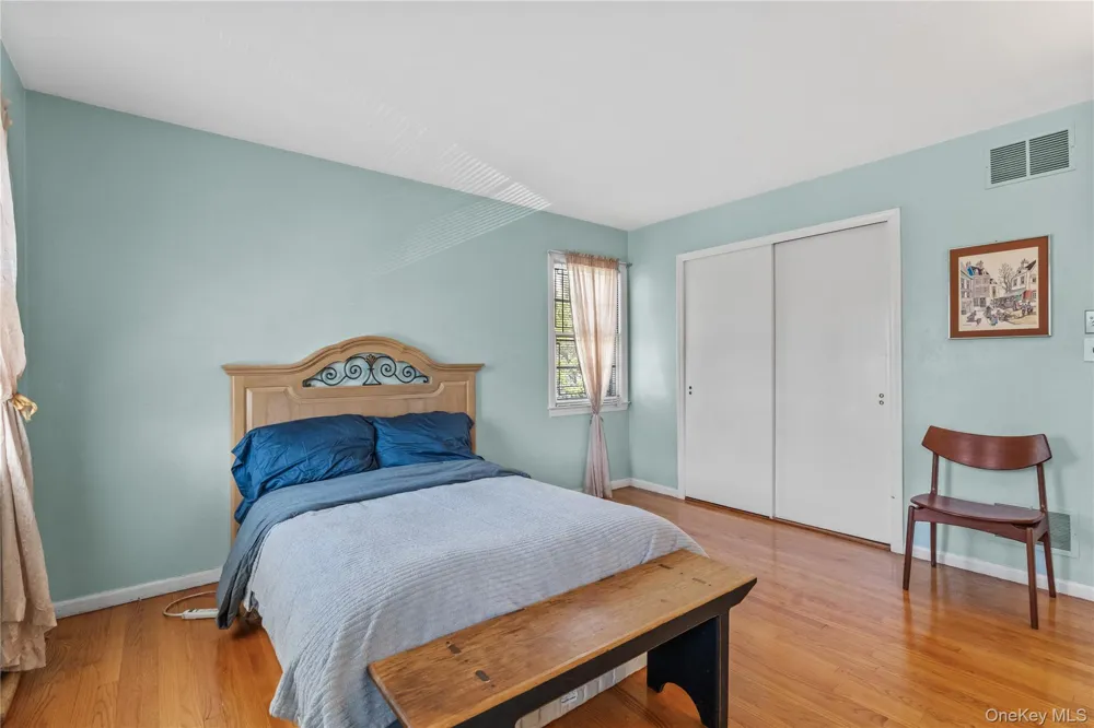 18 Devon Road Bronxville, NY 10708