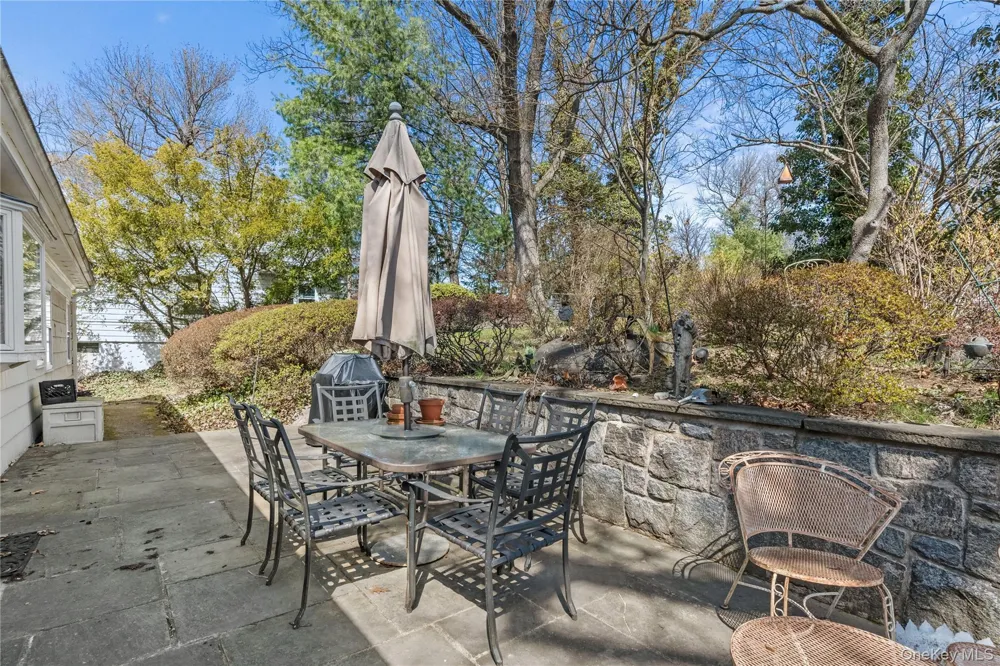 18 Devon Road Bronxville, NY 10708
