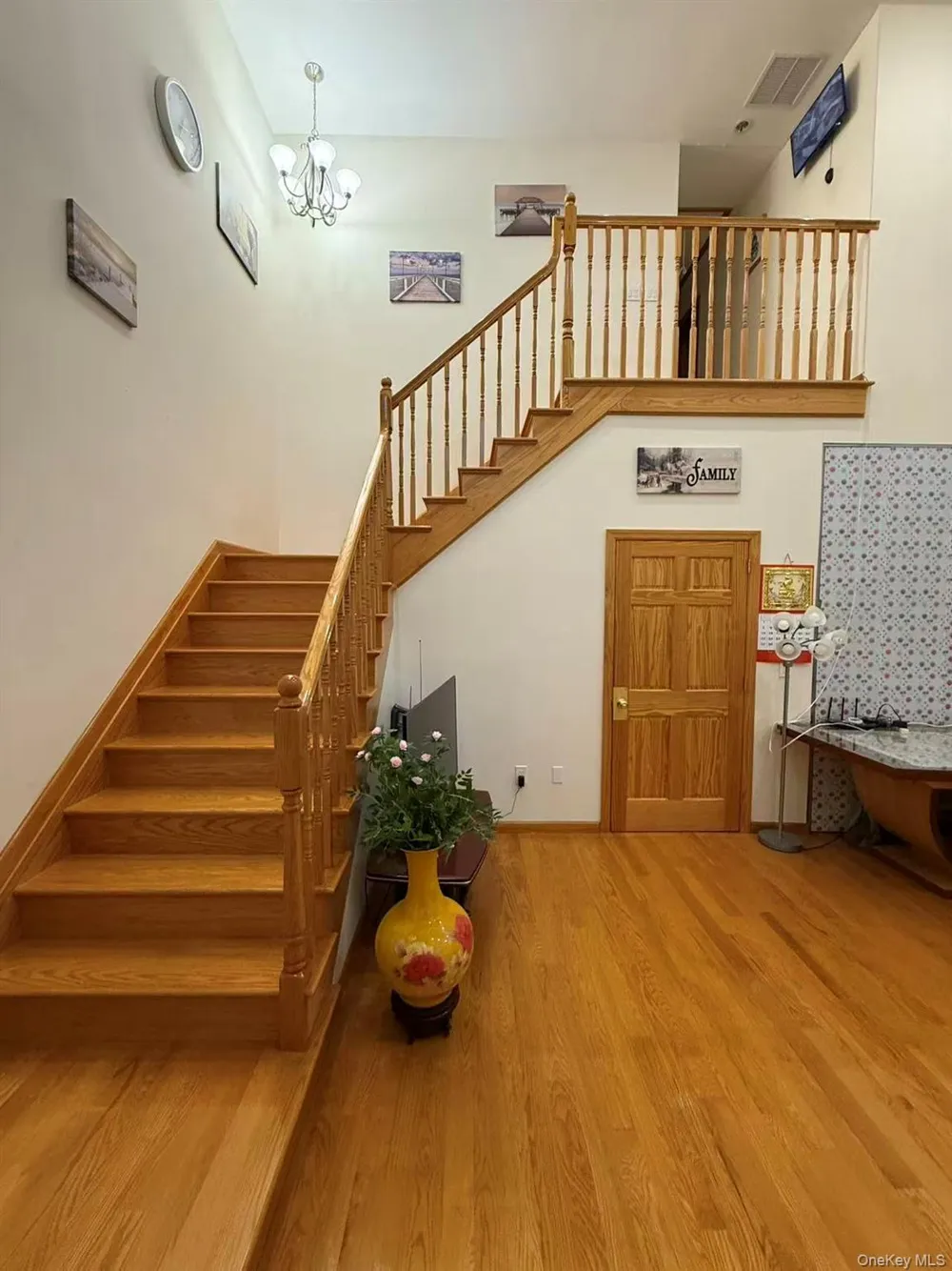70-10 172nd Street Fresh Meadows, NY 11365