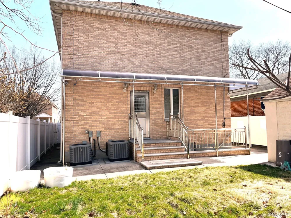 70-10 172nd Street Fresh Meadows, NY 11365