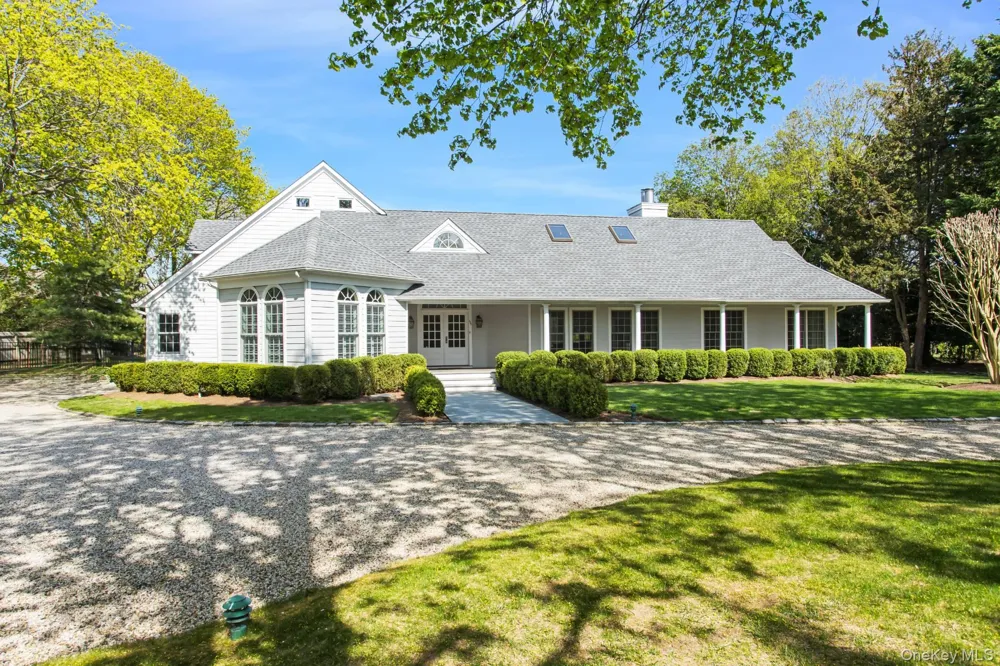 48 Sheppard Street Quiogue, NY 11978