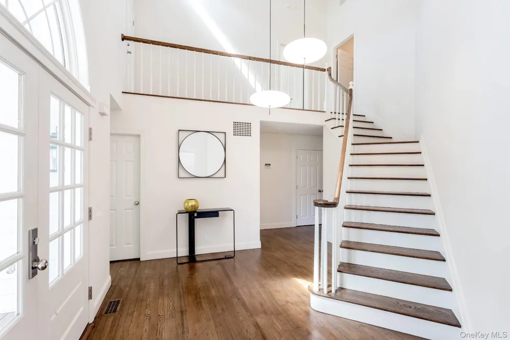 48 Sheppard Street Quiogue, NY 11978