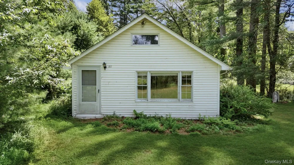 12 Kiernan Glen Cuddebackville, NY 12729