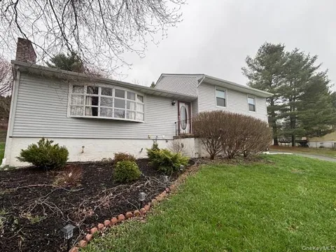 5 Verplanck Avenue