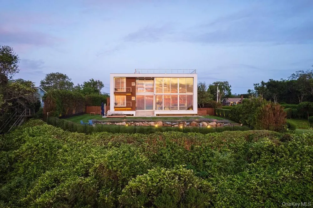 445 Glen Court Cutchogue, NY 11935
